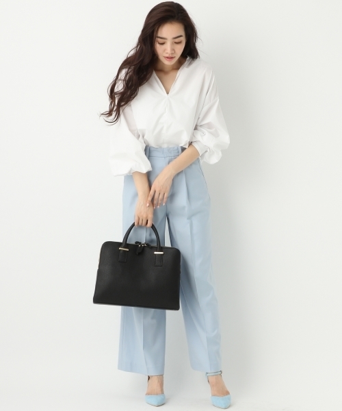 A part by（アパートバイ）の「【A4サイズOK】スクエア２WAYポケBAG　746515 （ショルダーバッグ・レディース・グレイッシュブルー/ブラック/アイボリー・FREE）」の5枚目の写真