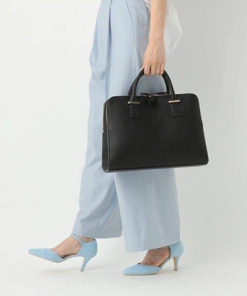 A part by（アパートバイ）の「【A4サイズOK】スクエア２WAYポケBAG　746515 （ショルダーバッグ・レディース・グレイッシュブルー/ブラック/アイボリー・FREE）」の6枚目の写真