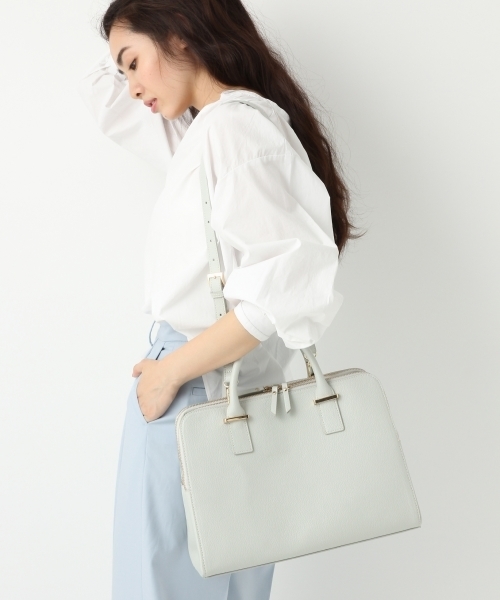 A part by（アパートバイ）の「【A4サイズOK】スクエア２WAYポケBAG　746515 （ショルダーバッグ・レディース・グレイッシュブルー/ブラック/アイボリー・FREE）」の8枚目の写真