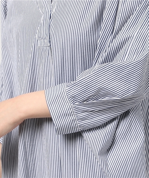PAPILLONNER（パピヨネ）の「ストライプシャツ（シャツ/ブラウス・レディース・オフホワイト/ネイビー・FREE）」の7枚目の写真