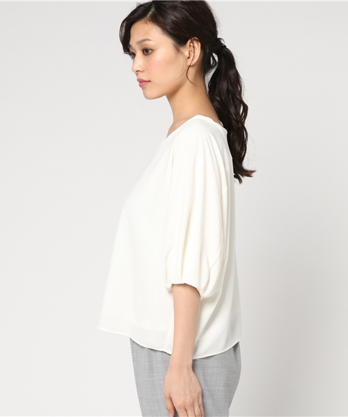 NATURAL BEAUTY BASIC（ナチュラルビューティーベーシック）の「バルーンスリーブブラウス（シャツ/ブラウス・レディース・ベージュ/ホワイト系その他・SMALL/MEDIUM）」の5枚目の写真