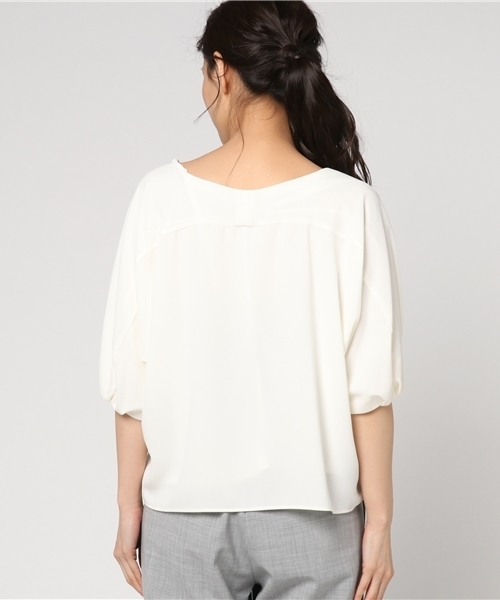 NATURAL BEAUTY BASIC（ナチュラルビューティーベーシック）の「バルーンスリーブブラウス（シャツ/ブラウス・レディース・ベージュ/ホワイト系その他・SMALL/MEDIUM）」の6枚目の写真