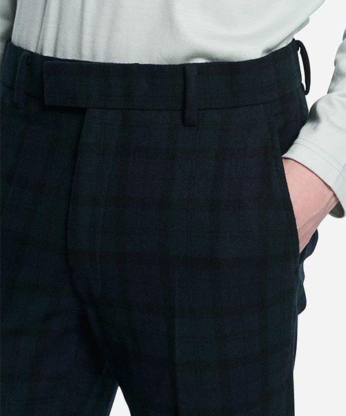 Saturdays NYC（サタデーズ ニューヨークシティ ）の「Panos Check Trouser（スラックス・メンズ・ブラック/レンガ・30/32/29/28/34）」の3枚目の写真
