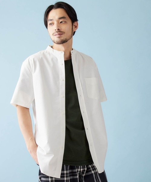 MONO-MART(モノマート)の「バンドカラー ハイストレッチ オックスフォード シャツ(1/2 sleeve)(シャツ/ブラウス・メンズ・オフホワイト/ブラック/グレー/ベージュ/オリーブドラブ/ブルー/ネイビー/サックスブルー・M/L/XL)」の1枚目の写真