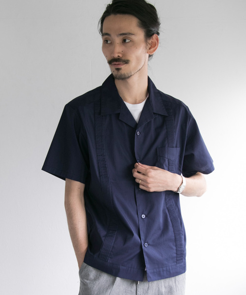 URBAN RESEARCH(アーバンリサーチ)の「TYPEWRITER CUBA SHIRTS(シャツ/ブラウス・メンズ・ベージュ/ネイビー/グリーン・LARGE/MEDIUM)」の3枚目の写真