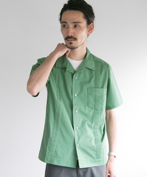 URBAN RESEARCH(アーバンリサーチ)の「TYPEWRITER CUBA SHIRTS(シャツ/ブラウス・メンズ・ベージュ/ネイビー/グリーン・LARGE/MEDIUM)」の6枚目の写真