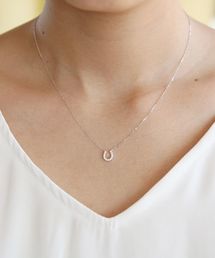 4℃（ヨンドシー）の「K10ホワイトゴールド 馬蹄 ネックレス