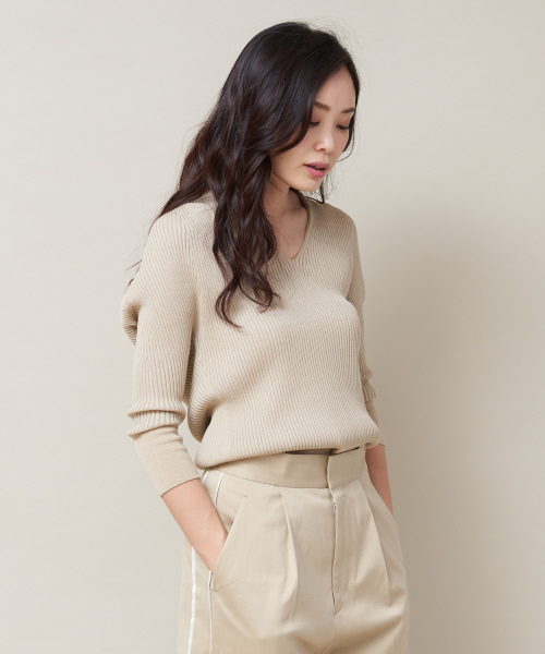 qualite（カリテ）の「リネンコットンドレープニット（ニット/セーター・レディース・ホワイト/ダークグリーン/ベージュ/ライム・フリー）」の2枚目の写真