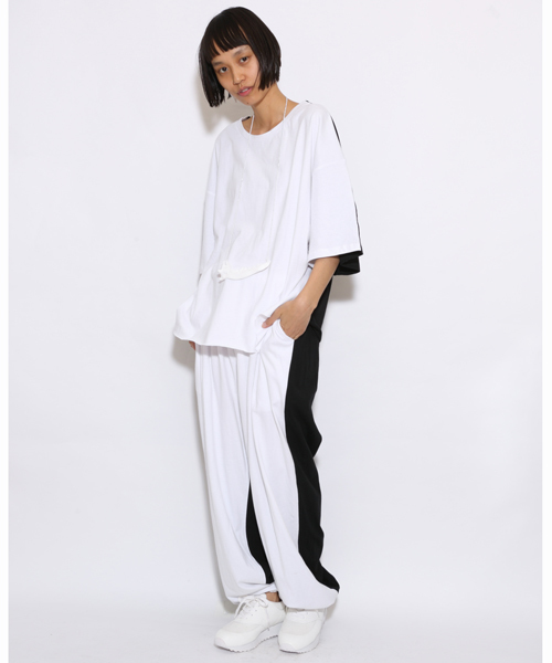 i（アイ）の「FB配色カットパンツ（その他パンツ・レディース・ホワイト/ブラック・ﾌﾘ-）」の10枚目の写真