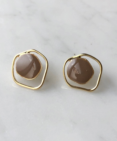 Port(ポート)の「デザイン アンティーク ピアス_(ピアス(両耳用)・レディース・グリーン/ブラウン/ホワイト/ライトブラウン/ネイビー/その他1/ブラック/ライトブルー/オレンジ/レッド系その他/ライトグリーン/ピンク/イエロー系その他/ブラック系その他/ホワイト系その他2/ホワイト系その他/ゴールド/イエロー/ブラック系その他2/グリーン系その他/レッド/ブラウン系その他2/ブルー系その他/ブラウン系その他/レッド系その他2/グリーン系その他2/ボルドー/イエロー系その他2/ブルー系その他2/ブルー系その他3/ライトピンク/ブラウン系その他3/ブラック系その他4/ブラック系その他3/クリアブラック・FREE)」の13枚目の写真