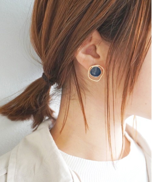 Port(ポート)の「デザイン アンティーク ピアス_(ピアス(両耳用)・レディース・グリーン/ブラウン/ホワイト/ライトブラウン/ネイビー/その他1/ブラック/ライトブルー/オレンジ/レッド系その他/ライトグリーン/ピンク/イエロー系その他/ブラック系その他/ホワイト系その他2/ホワイト系その他/ゴールド/イエロー/ブラック系その他2/グリーン系その他/レッド/ブラウン系その他2/ブルー系その他/ブラウン系その他/レッド系その他2/グリーン系その他2/ボルドー/イエロー系その他2/ブルー系その他2/ブルー系その他3/ライトピンク/ブラウン系その他3/ブラック系その他4/ブラック系その他3/クリアブラック・FREE)」の21枚目の写真