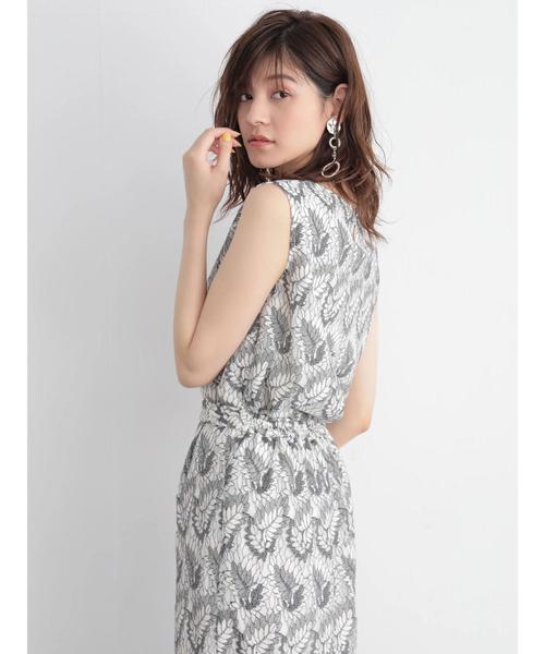 YECCA VECCA（イェッカヴェッカ）の「リーフレースノースリーブブラウス ●（シャツ/ブラウス・レディース・レッド/オフホワイト/グレー・FREE）」の9枚目の写真