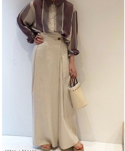 TODAYFUL(トゥデイフル)の「ツイルWラップアラウンドパンツ(その他パンツ・レディース・ナチュラル/グリーン系その他・36inch/38inch)」の4枚目の写真