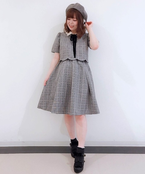 かぐれ　リネンチェックボクシーワンピース　美品　再お値下げ☆ シアーチェックフラワー柄ワンピース｜WOMEN｜250ISB33-431C