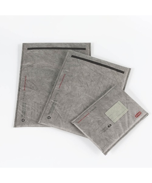 DULTON(ダルトン)の「PADDED ENVELOPE BAG FOR "15 INCH LAPTOP"/PCケース 15インチ(PC・タブレットケース・メンズ・その他/グレー/ホワイト・FREE)」の7枚目の写真