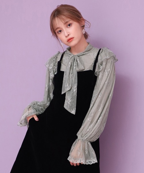 one after another NICE CLAUP（ワンアフターアナザーナイスクラップ）の「vintage風ボウタイレースブラウス（シャツ/ブラウス・レディース・ベージュ/オフホワイト/グレー・FREE）」の3枚目の写真