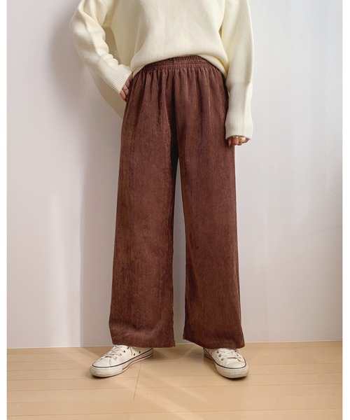 CLEA(クレア)の「ベロア コーデュロイ ワイド パンツ(その他パンツ・レディース・ブラック/ベージュ/ブラウン/アイボリー・FREE)」の1枚目の写真