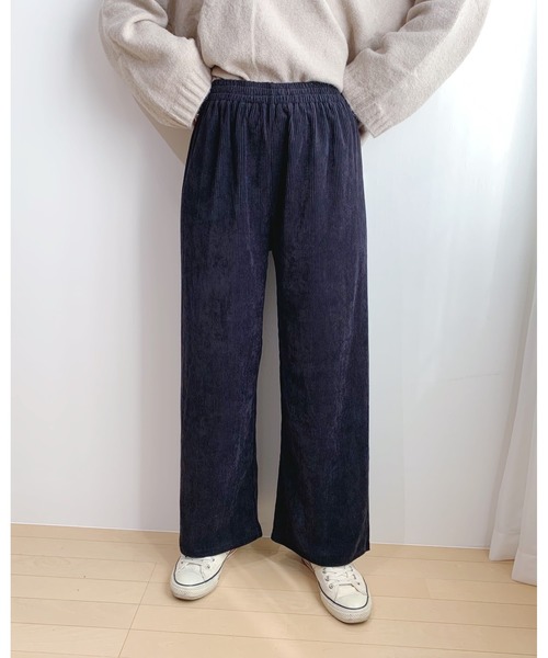 CLEA(クレア)の「ベロア コーデュロイ ワイド パンツ(その他パンツ・レディース・ブラック/ベージュ/ブラウン/アイボリー・FREE)」の7枚目の写真