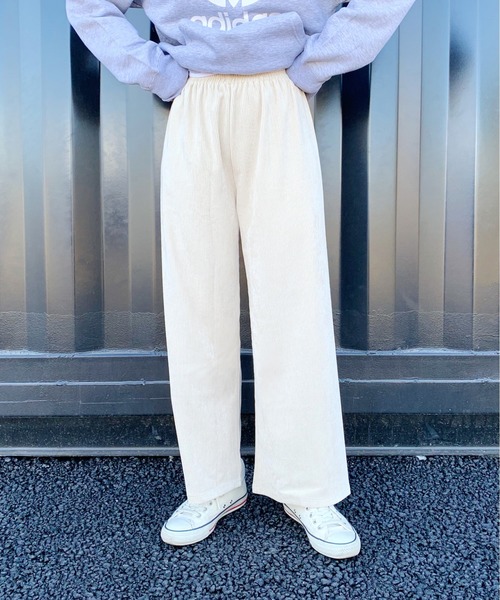 CLEA(クレア)の「ベロア コーデュロイ ワイド パンツ(その他パンツ・レディース・ブラック/ベージュ/ブラウン/アイボリー・FREE)」の20枚目の写真