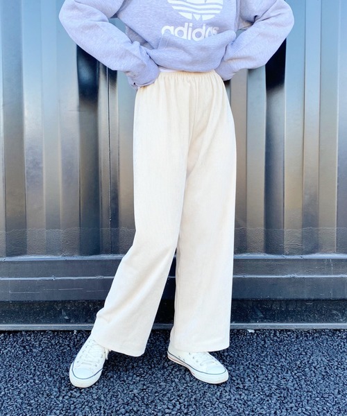 CLEA(クレア)の「ベロア コーデュロイ ワイド パンツ(その他パンツ・レディース・ブラック/ベージュ/ブラウン/アイボリー・FREE)」の19枚目の写真