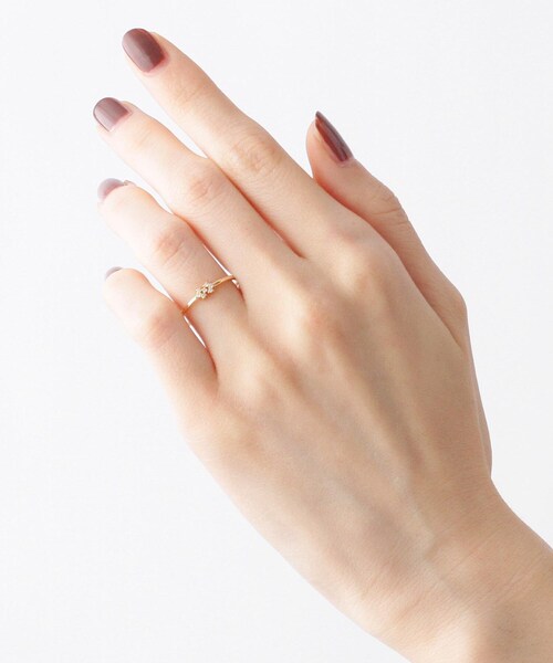 COCOSHNIK(ココシュニック)の「K10ダイヤモンド リークリング(リング・レディース・アイボリー系・10号/12号/14号)」の6枚目の写真