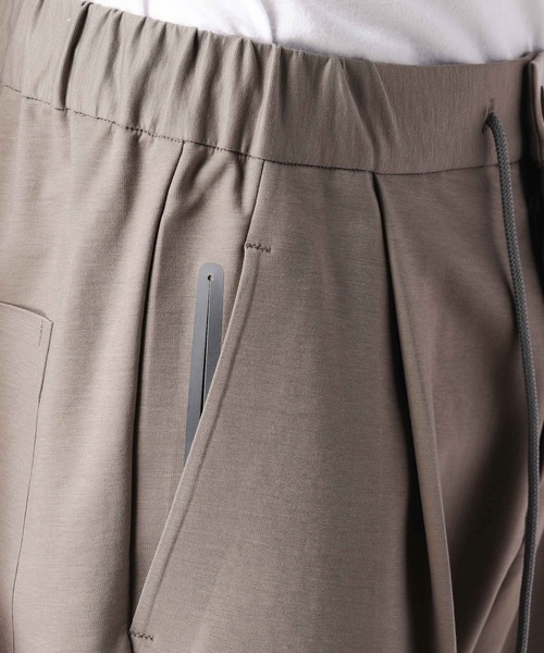 ATTACHMENT(アタッチメント)の「ファビオポンチ 1タックイージーパンツ(その他パンツ・メンズ・ブラック/グレー系その他・1/2)」の5枚目の写真