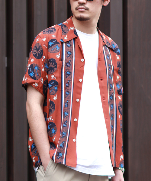 DUKE KAHANAMOKU(デューク カハナモク)の「【DUKE KAHANAMOKU / デュークカハナモク】PALM TREE(シャツ/ブラウス・メンズ・ブラウン/ブラック・MEDIUM/LARGE/X-LARGE)」の2枚目の写真