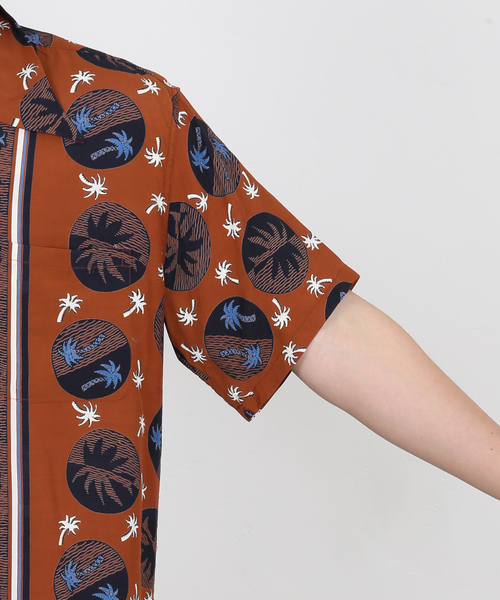 DUKE KAHANAMOKU(デューク カハナモク)の「【DUKE KAHANAMOKU / デュークカハナモク】PALM TREE(シャツ/ブラウス・メンズ・ブラウン/ブラック・MEDIUM/LARGE/X-LARGE)」の9枚目の写真