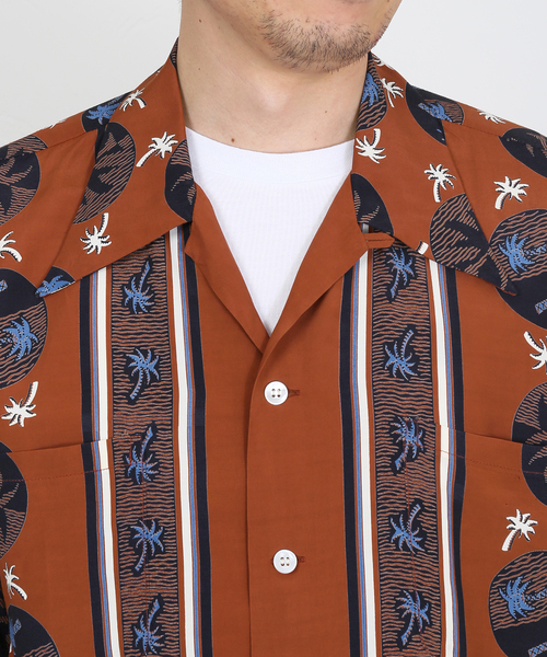 DUKE KAHANAMOKU(デューク カハナモク)の「【DUKE KAHANAMOKU / デュークカハナモク】PALM TREE(シャツ/ブラウス・メンズ・ブラウン/ブラック・MEDIUM/LARGE/X-LARGE)」の8枚目の写真