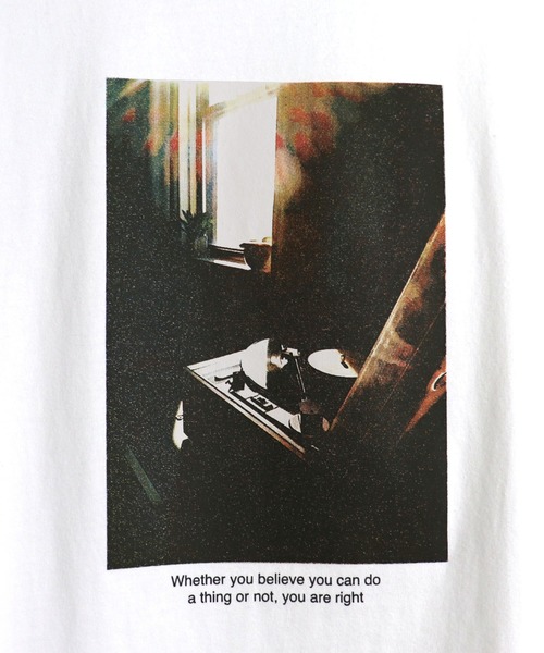 Confirm(コンファーム)の「Confirm / コンファーム roomフォトプリントTシャツ(Tシャツ/カットソー・メンズ・ホワイト/ブラック/ベージュ・M/L)」の15枚目の写真