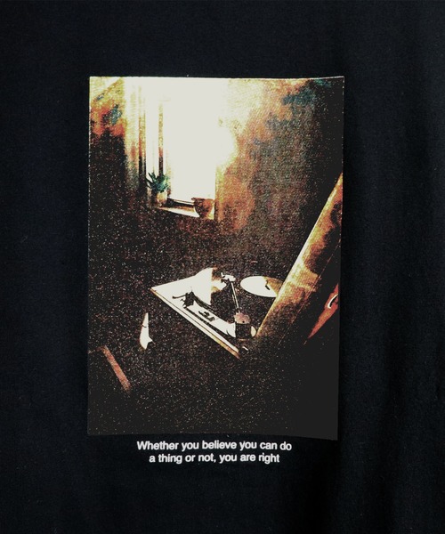 Confirm(コンファーム)の「Confirm / コンファーム roomフォトプリントTシャツ(Tシャツ/カットソー・メンズ・ホワイト/ブラック/ベージュ・M/L)」の11枚目の写真