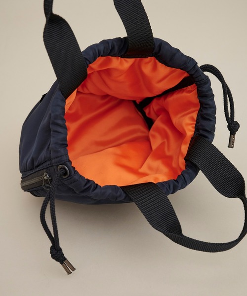 JANESMITH(ジェーンスミス)の「【JANE SMITH(ジェーンスミス)】巾着バッグ 20WBG-#941L(ハンドバッグ・レディース・ブラック/ベージュ/カーキ・FREE)」の6枚目の写真