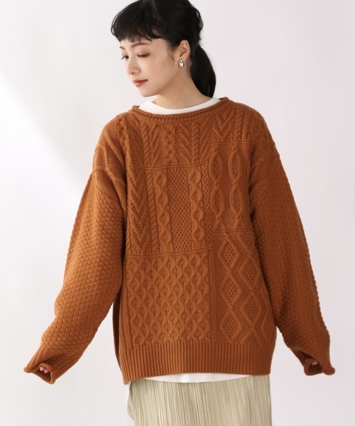 LOWRYS FARM（ローリーズファーム）の「ケーブルキリカエプルオーバーＬＳ　917459（ニット/セーター・レディース・ブラック/ベージュ/オレンジ/アイボリー・FREE）」の4枚目の写真