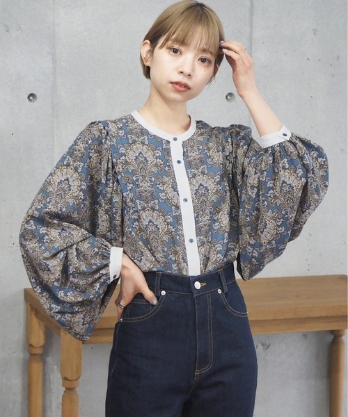 tiptop(ティップトップ)の「ボリュームショルダー2wayブラウス(シャツ/ブラウス・レディース・オフホワイト/ブルー/グリーン/スミクロ/A/B/ブラック系その他/ホワイト系その他・FREE)」の8枚目の写真