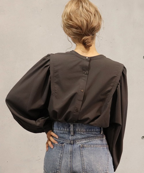 tiptop(ティップトップ)の「ボリュームショルダー2wayブラウス(シャツ/ブラウス・レディース・オフホワイト/ブルー/グリーン/スミクロ/A/B/ブラック系その他/ホワイト系その他・FREE)」の20枚目の写真