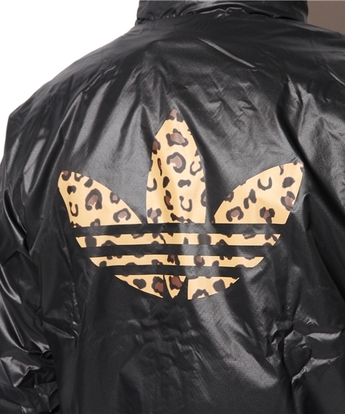 ☆人気　アディダス　ナイロンジャケット　ブラック×レオパード adidas Originals アディダス レオパード ウィンドブレーカー