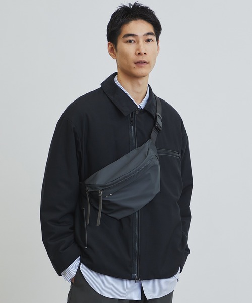 PUBLIC TOKYO（パブリックトウキョウ）の「撥水ポリッシュナイロンウエストポーチ/ボディバッグ【ユニセックス】（ボディバッグ/ウエストポーチ・メンズ・ブラック/グレー・FREE）」の13枚目の写真