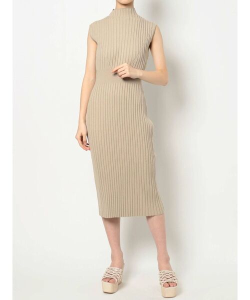 MERCURYDUO（マーキュリーデュオ）の「プリーツチュールキャミセットワンピース（ワンピース・レディース・ベージュ/ブラウン/ベビーピンク・FREE）」の11枚目の写真