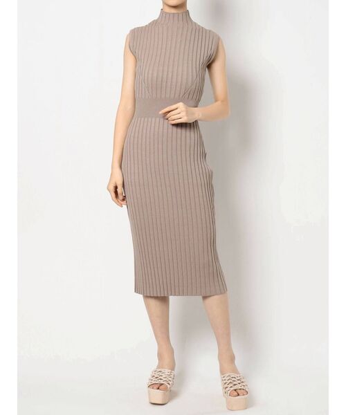 MERCURYDUO（マーキュリーデュオ）の「プリーツチュールキャミセットワンピース（ワンピース・レディース・ベージュ/ブラウン/ベビーピンク・FREE）」の12枚目の写真