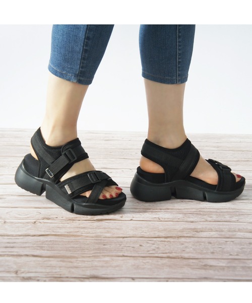 Mafmof（マフモフ）の「Mafmof(マフモフ) 曲がるソールのベルクロ厚底スポーツ サンダル（サンダル・レディース・ブラック系その他/ブラック/ブラック系その他2・M/L/S/LL）」の22枚目の写真