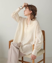 【WEB限定】ボタンデザインシアーブラウス