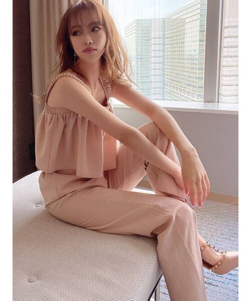 RESEXXY（リゼクシー）の「シャーリングトップス【セットアップ着用可能】（タンクトップ・レディース・ブラック/ホワイト/ベージュ・FREE）」の8枚目の写真