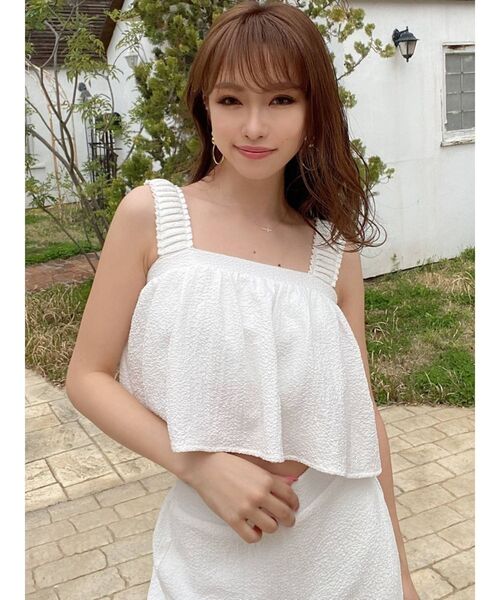 RESEXXY（リゼクシー）の「シャーリングトップス【セットアップ着用可能】（タンクトップ・レディース・ブラック/ホワイト/ベージュ・FREE）」の15枚目の写真