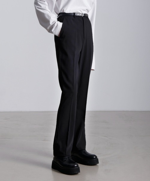 センタープレス ハイウエストセミフレアパンツ（スラックス