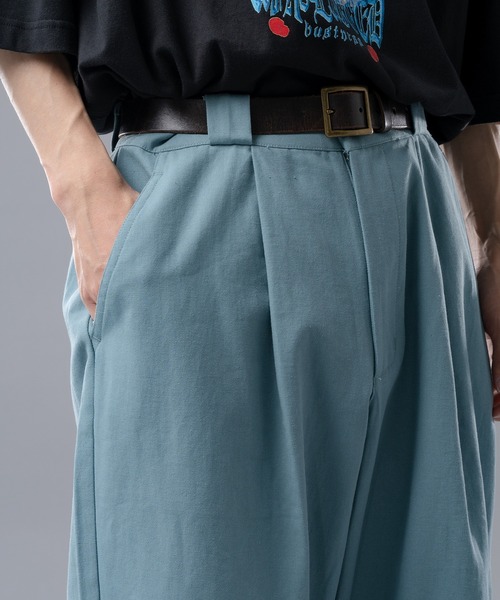 kutir(クティール)の「ワイドストレートチノパンツ(チノパンツ・メンズ・ライトブルー/オフホワイト/オレンジ/グリーン・SMALL/MEDIUM/LARGE)」の15枚目の写真