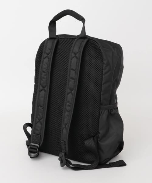 ameme（アメメ）の「HUNTER　NYLON BACKPACK（バックパック/リュック・レディース・オリーブ・ONE）」の4枚目の写真