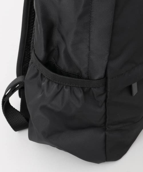 ameme（アメメ）の「HUNTER　NYLON BACKPACK（バックパック/リュック・レディース・オリーブ・ONE）」の9枚目の写真