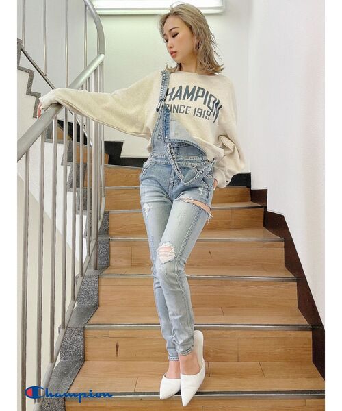 GYDA（ジェイダ）の「SIDE RIPPEDスキニーデニムサロペ（サロペット/オーバーオール・レディース・ライトブルー/ブルー・SMALL/MEDIUM/X-SMALL）」の8枚目の写真