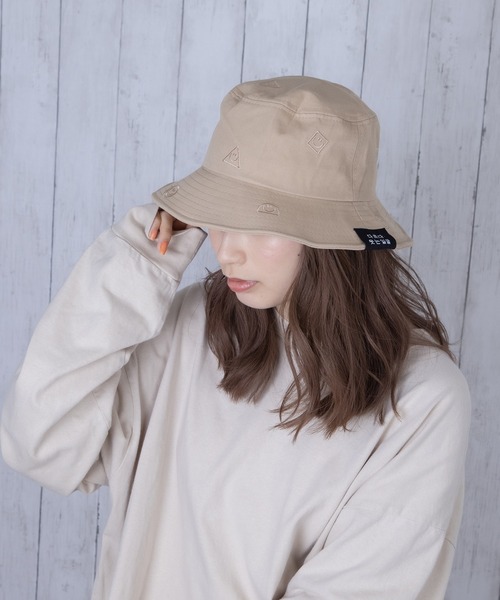 Anuenue（アヌエヌエ）の「バケットハット 18タイプ（ハット・レディース・A/B/C/D/E/F/G/H/I/K/L/M/N/O/P/Q/R/J・FREE）」の6枚目の写真