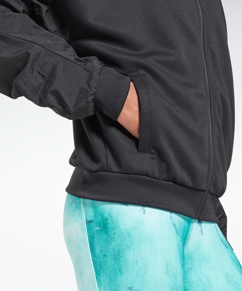 Reebok（リーボック）の「パフォーマンス トラックジャケット / Performance Track Jacket（スウェット・レディース・ブラック・SMALL/MEDIUM/LARGE/X-LARGE/XX-LARGE/X-SMALL）」の8枚目の写真